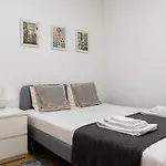 Entrecampos - Two Bedroom With Terrace *